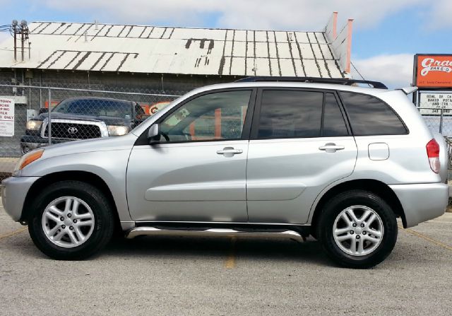 Toyota RAV4 2002 photo 3