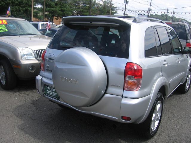 Toyota RAV4 2002 photo 1