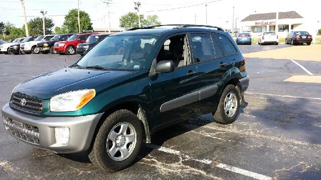 Toyota RAV4 St-sxt SUV