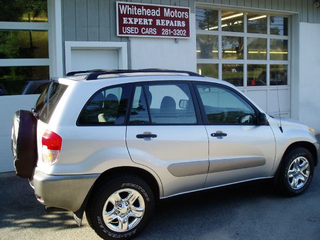 Toyota RAV4 2002 photo 2