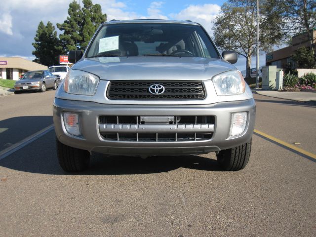 Toyota RAV4 2002 photo 2