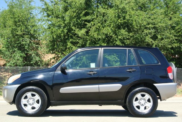 Toyota RAV4 4wd SUV