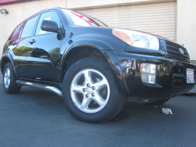 Toyota RAV4 2002 photo 2