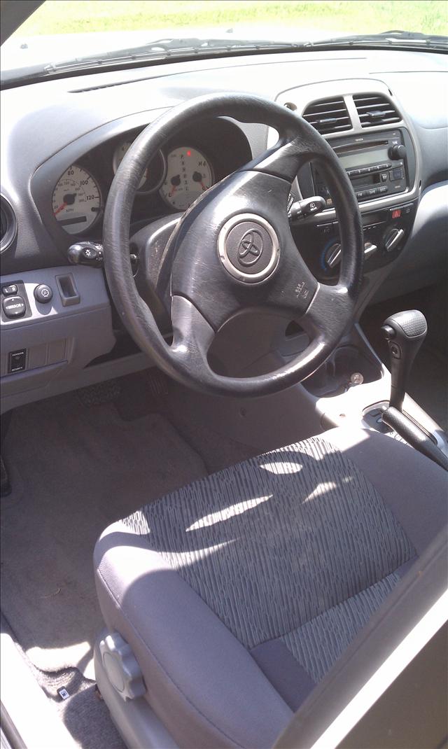 Toyota RAV4 2003 photo 5