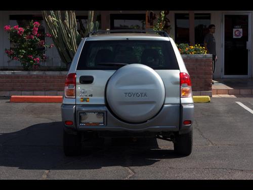 Toyota RAV4 2003 photo 3