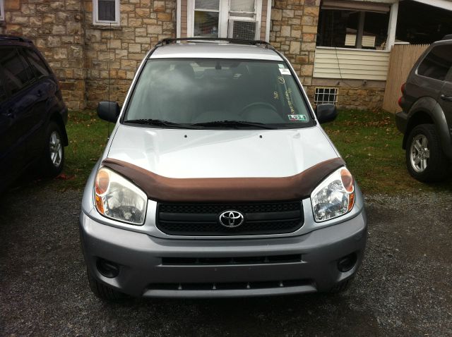 Toyota RAV4 2003 photo 2
