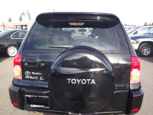 Toyota RAV4 2003 photo 3