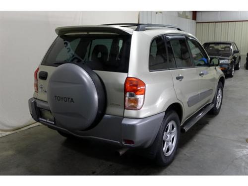 Toyota RAV4 2003 photo 3
