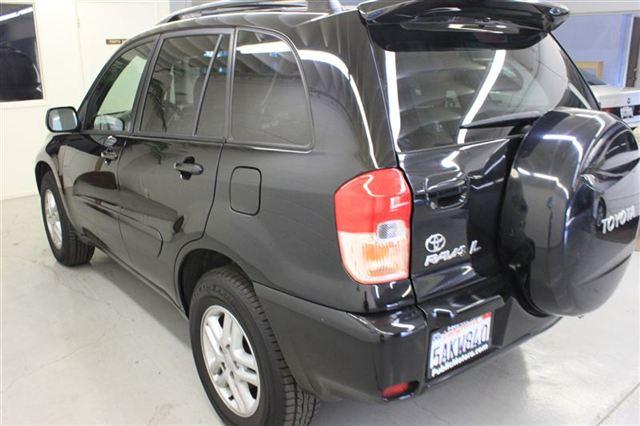 Toyota RAV4 2003 photo 5