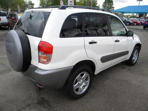 Toyota RAV4 2003 photo 1