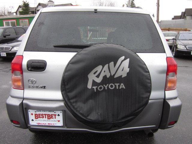 Toyota RAV4 2003 photo 2