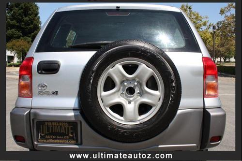 Toyota RAV4 2003 photo 4