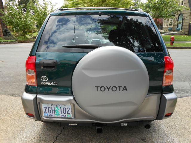 Toyota RAV4 2003 photo 4