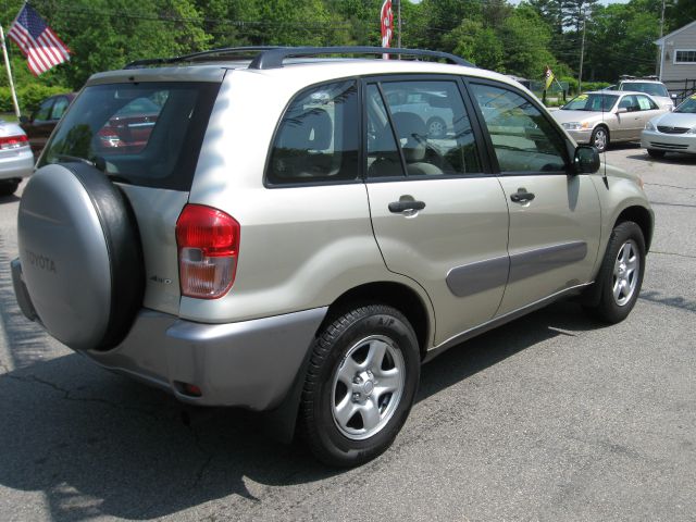 Toyota RAV4 2003 photo 7