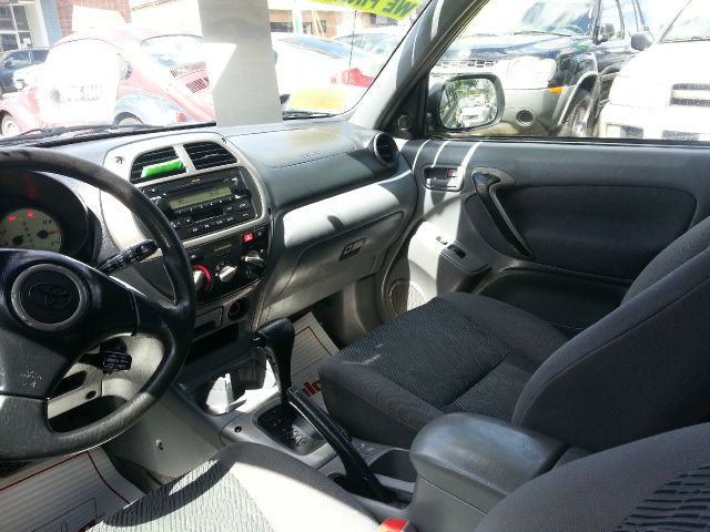 Toyota RAV4 2003 photo 14