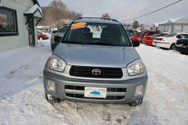 Toyota RAV4 4dr Sdn XLE V6 Auto Sport Utility
