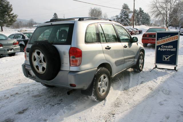 Toyota RAV4 2003 photo 2
