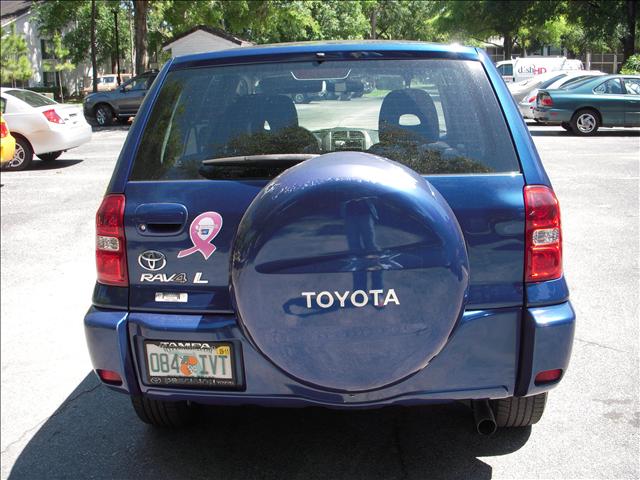 Toyota RAV4 2004 photo 2
