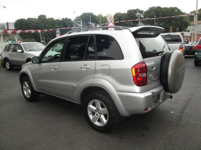Toyota RAV4 2004 photo 1