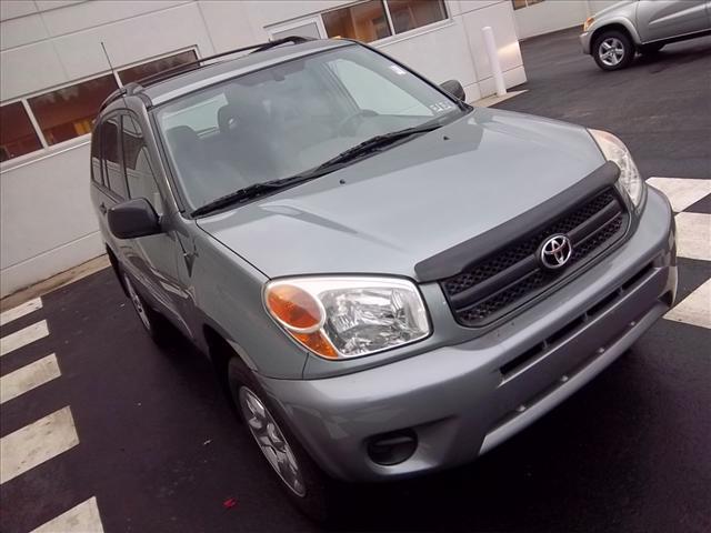 Toyota RAV4 2004 photo 2
