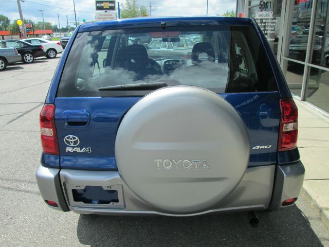 Toyota RAV4 2005 photo 1