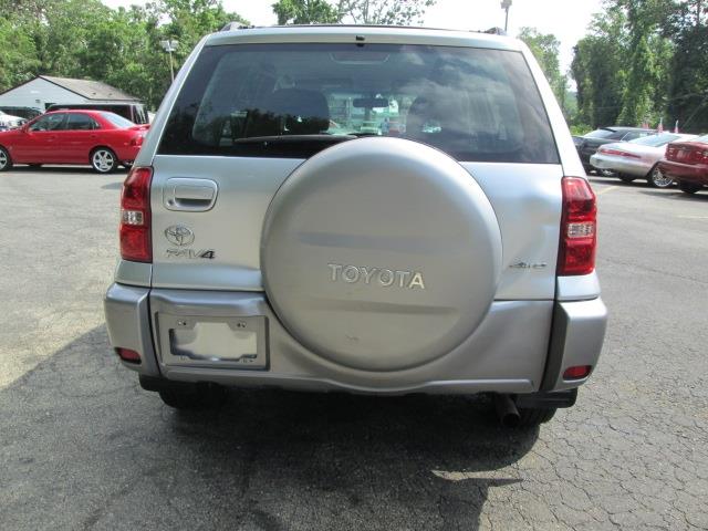 Toyota RAV4 2005 photo 3