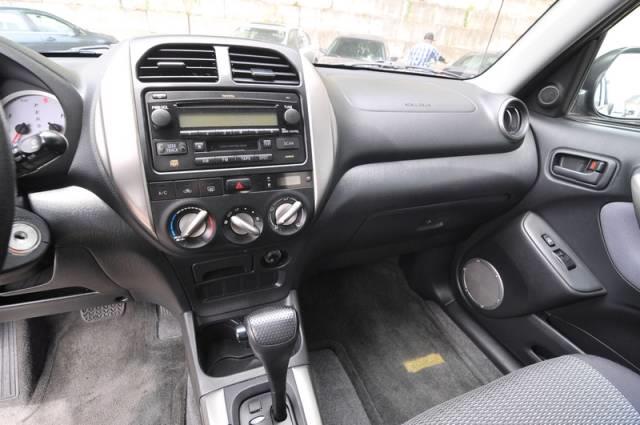 Toyota RAV4 2005 photo 7