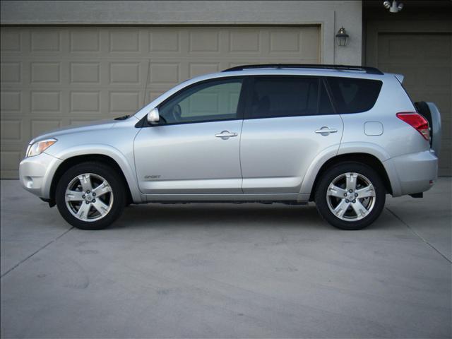 Toyota RAV4 2006 photo 2