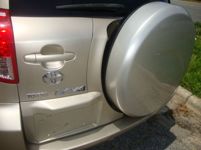 Toyota RAV4 2006 photo 4
