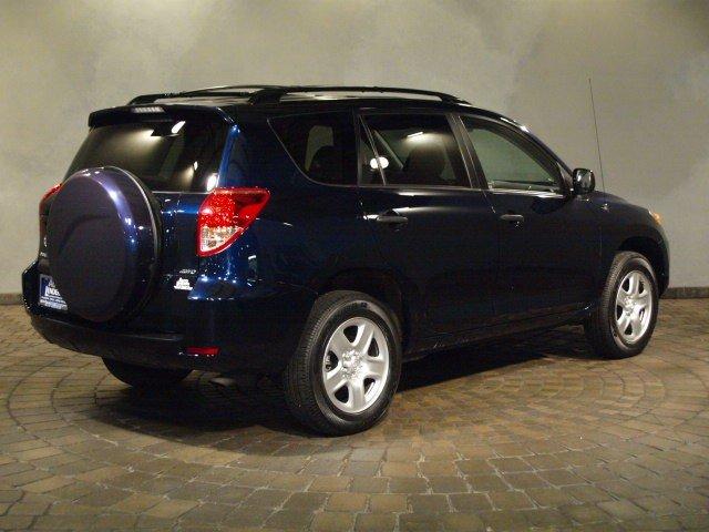 Toyota RAV4 2007 photo 2