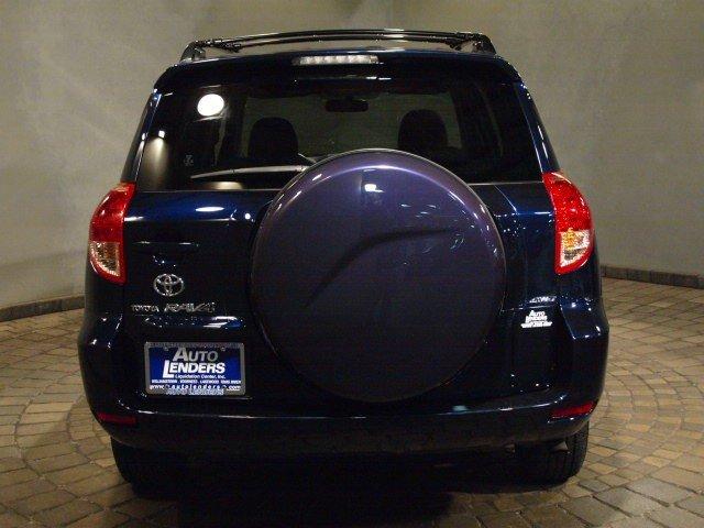 Toyota RAV4 2007 photo 3