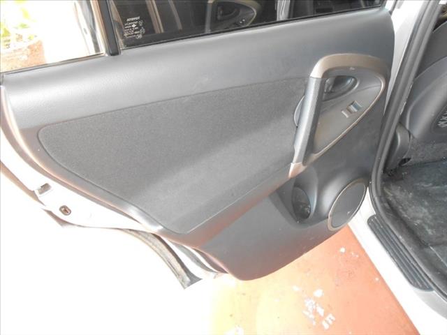 Toyota RAV4 2007 photo 37