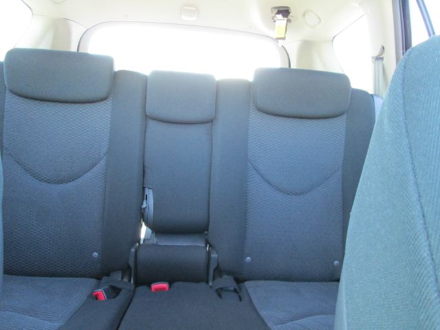 Toyota RAV4 2007 photo 2