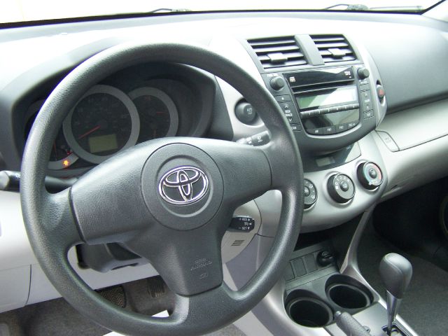 Toyota RAV4 2007 photo 3