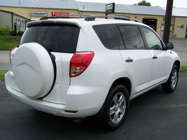 Toyota RAV4 2007 photo 6