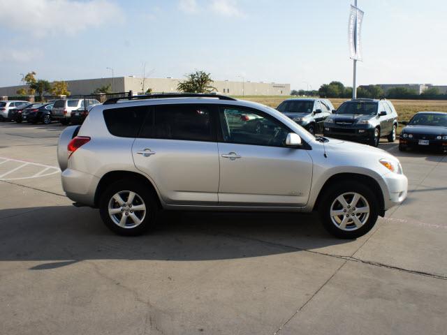 Toyota RAV4 2007 photo 3