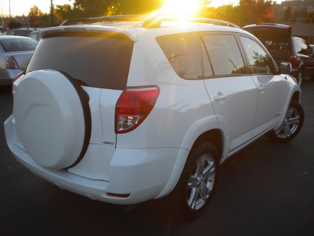 Toyota RAV4 2007 photo 2