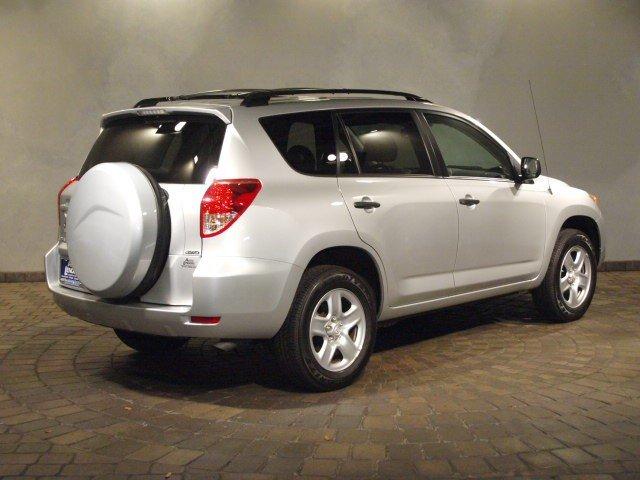 Toyota RAV4 2007 photo 3