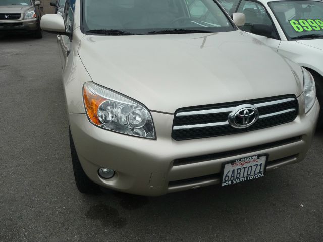 Toyota RAV4 2007 photo 2