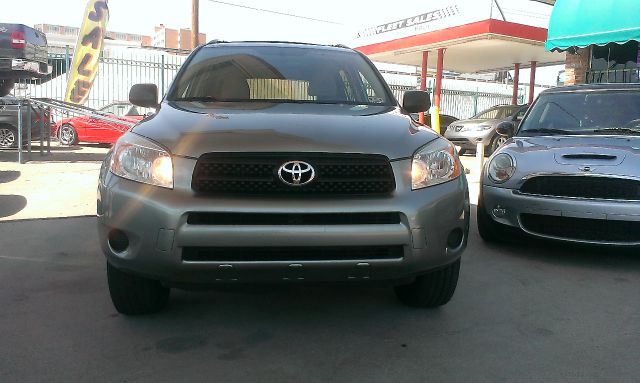 Toyota RAV4 2007 photo 2