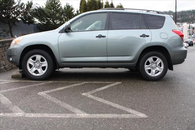Toyota RAV4 Ram 3500 Diesel 2-WD Sport Utility