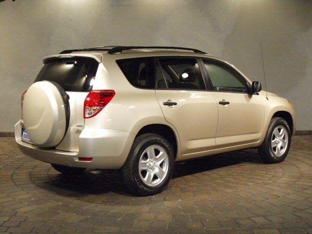 Toyota RAV4 2007 photo 2