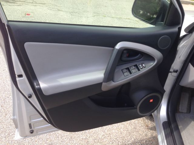 Toyota RAV4 2008 photo 5