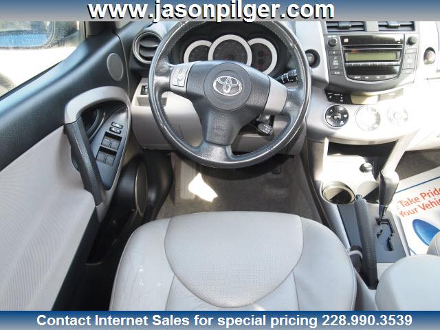 Toyota RAV4 2008 photo 1