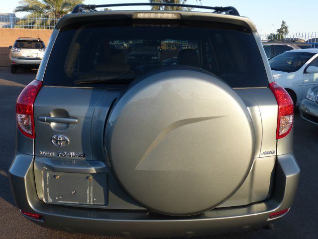Toyota RAV4 2008 photo 4