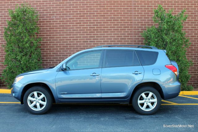 Toyota RAV4 340 Wedge SUV