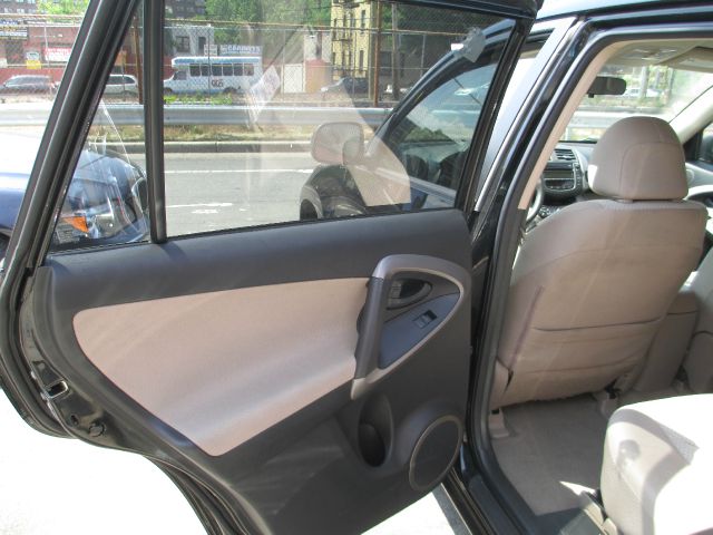 Toyota RAV4 2008 photo 1