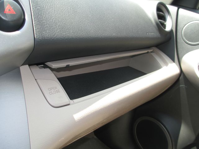 Toyota RAV4 2008 photo 10