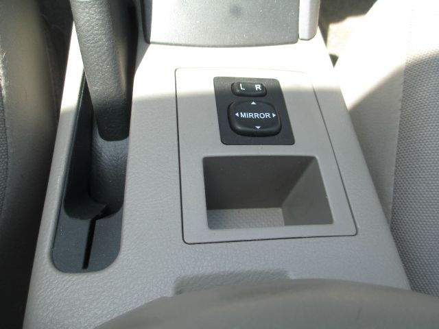 Toyota RAV4 2008 photo 2