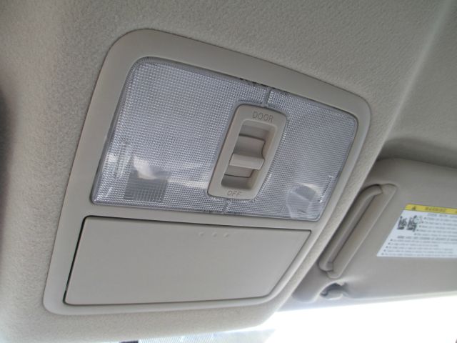 Toyota RAV4 2008 photo 26